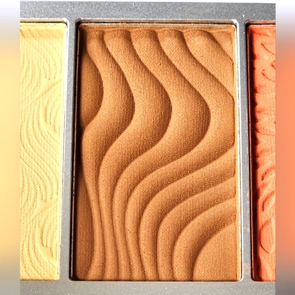 PUR 4 in 1 Perfecting Face Palette in Dark Deep NEW - Picture 6 of 13